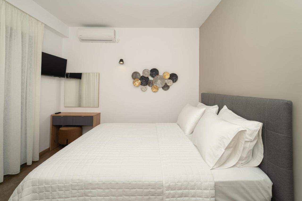 Lithos Suites Finikounta Exterior foto